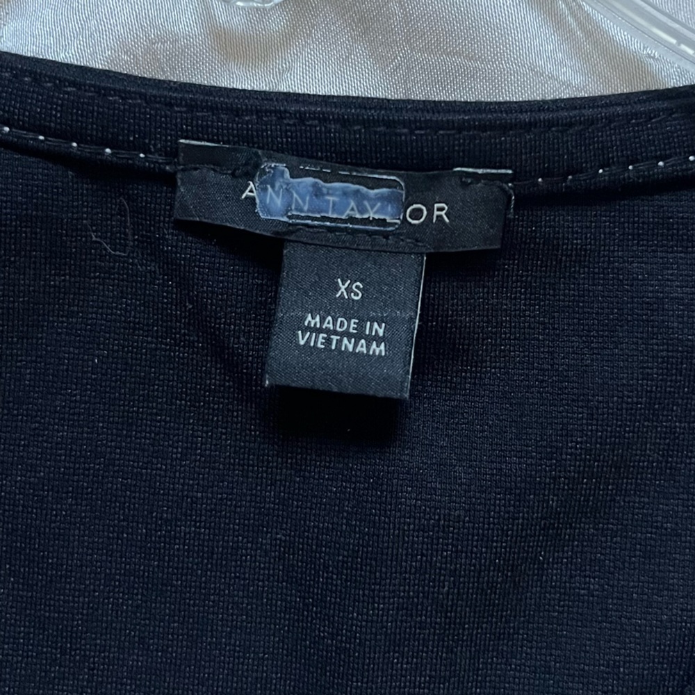 Ann Taylor Black Stitched Top - Picture 4 of 5